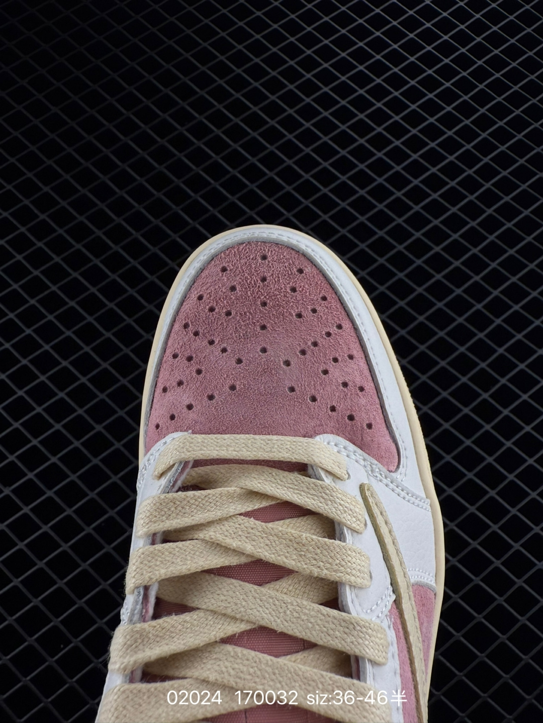 Travis Scott x Air Jordan 1 Low OG 